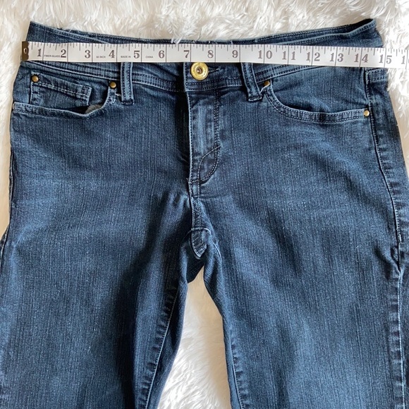 Divine Rights Commitment Low-Rise Bootcut Size 28 - Picture 10 of 12